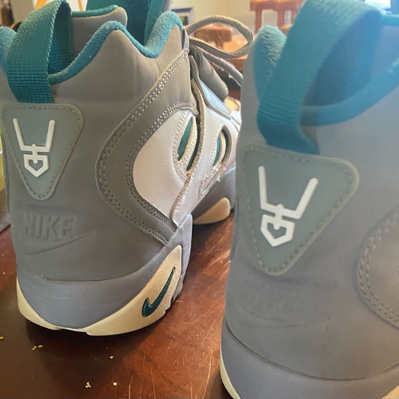 2012 Nike Air Diamond Turf II ‘Freshwater’ Gray/ Teal  Mens Size 13 487658-003 - Picture 3 of 9